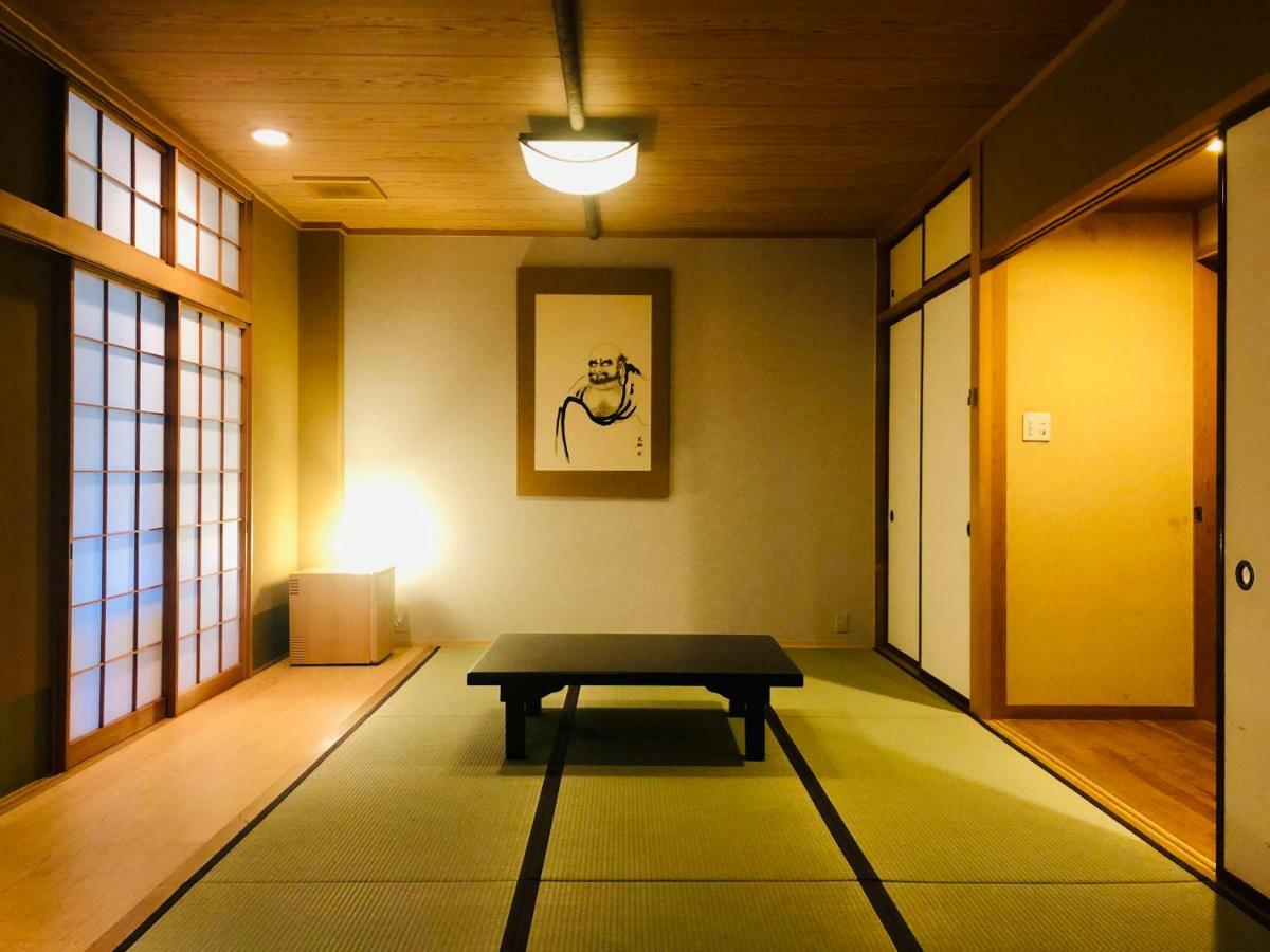 Ryutakuzenji 宿坊 Takasaki Zewnętrze zdjęcie