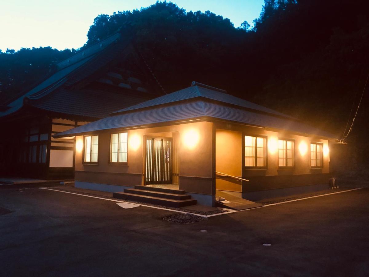 Ryutakuzenji 宿坊 Takasaki Zewnętrze zdjęcie
