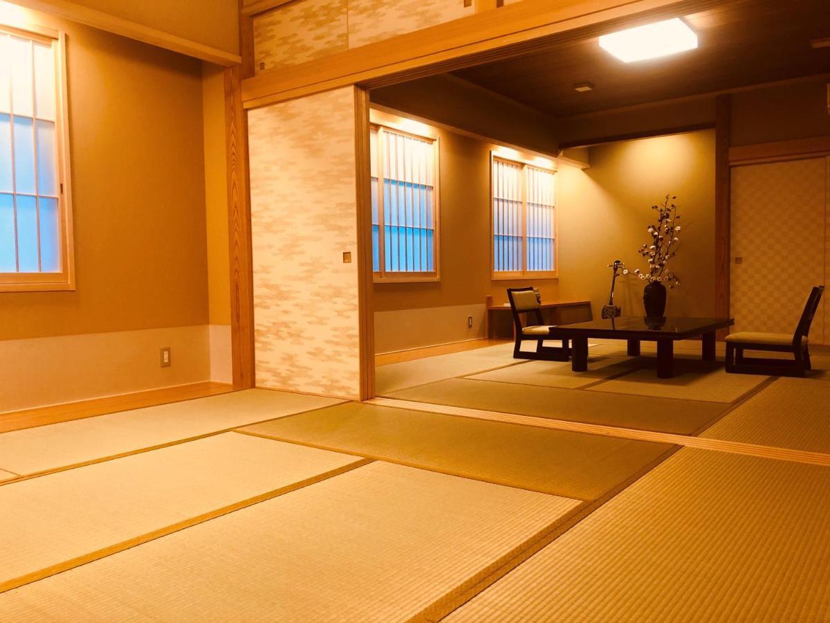 Ryutakuzenji 宿坊 Takasaki Zewnętrze zdjęcie